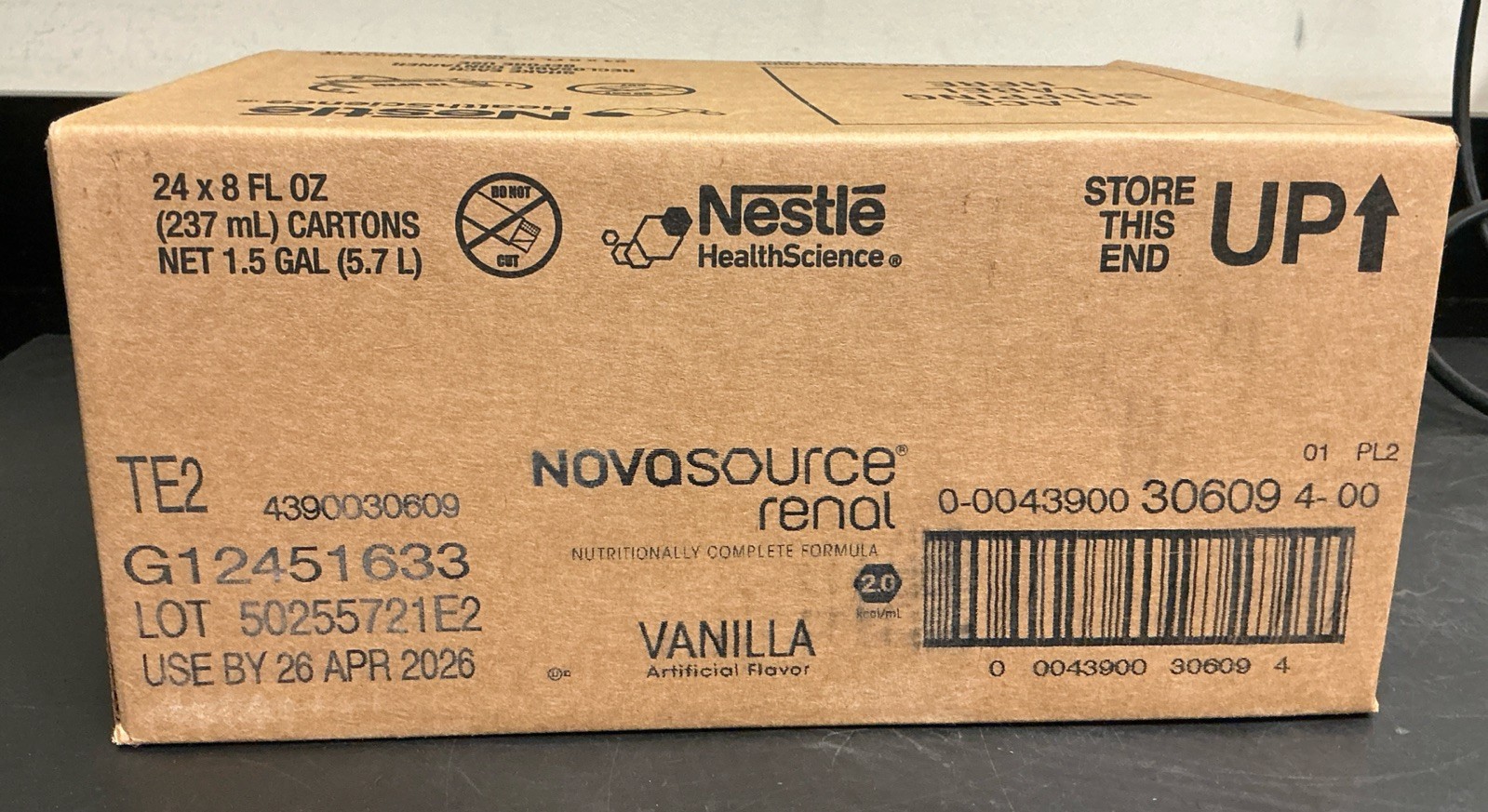 Case of 24 Nestle Vanilla Flavor Novasource Renal Formula | 8 oz Cartons