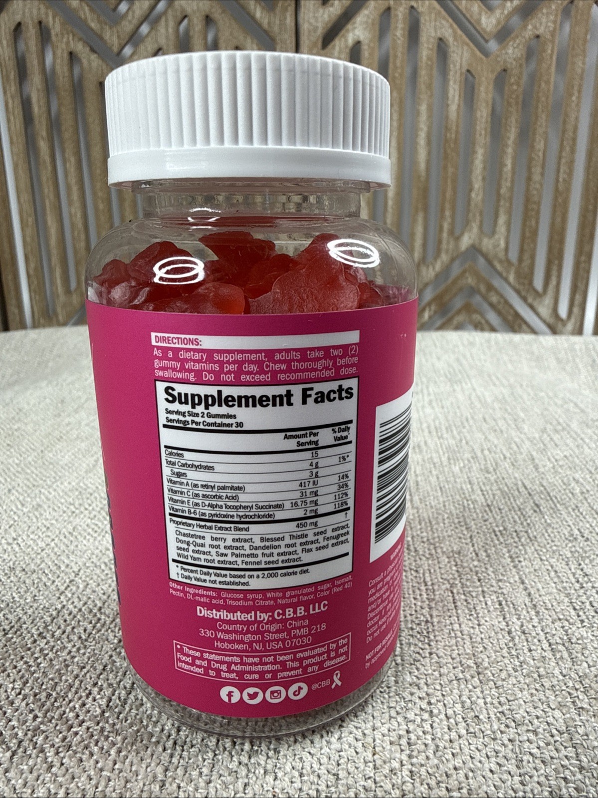 CBB Curvy Body Gummies Top & Booty Support 120 Berry Gummy Work Out Support