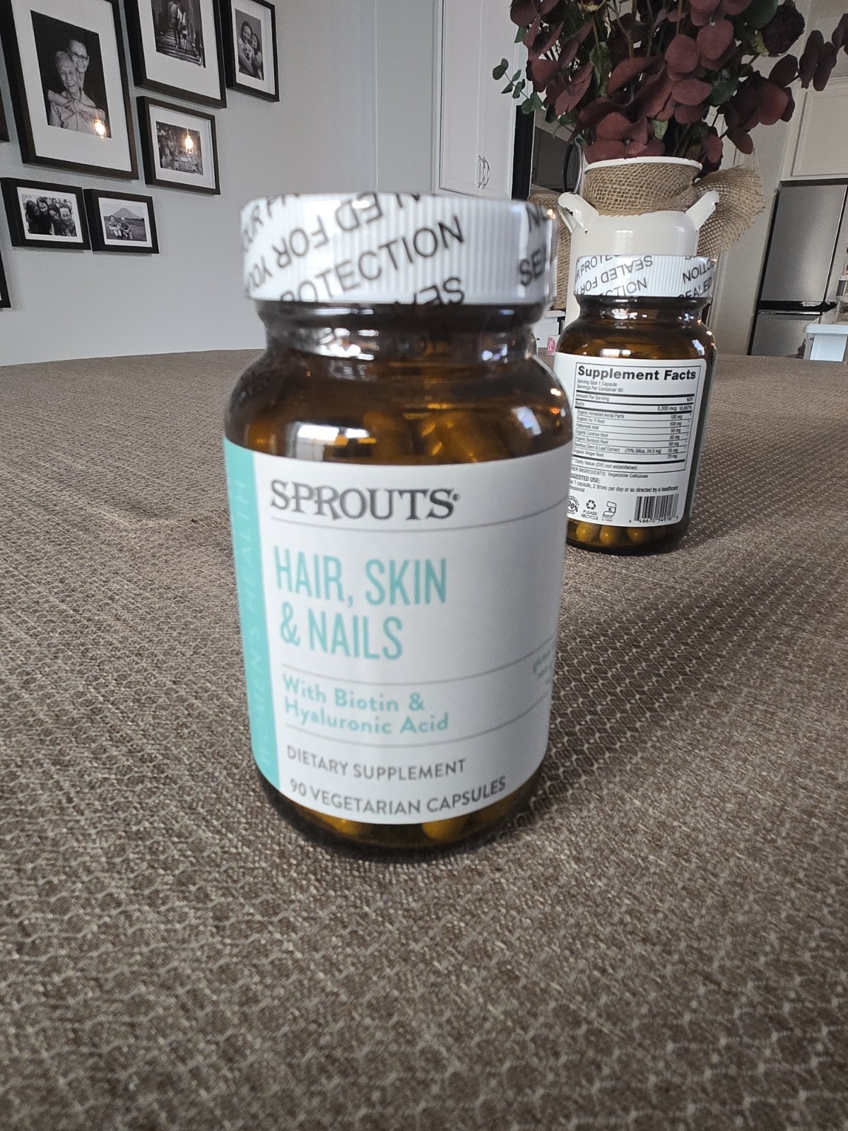 Sprouts Women Hair, Skin Nails w/Biotin Hyaluronic Acid 90 ct NEW 1 Bottle