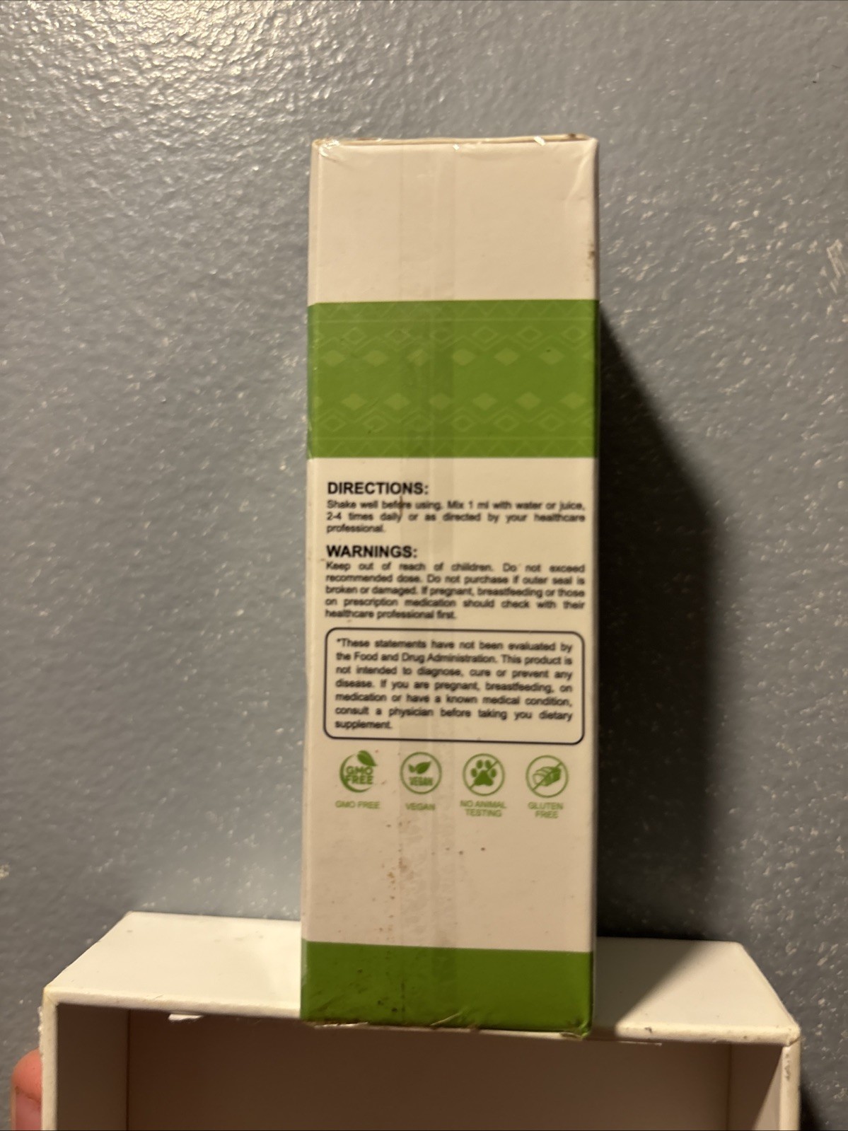 Healpark Organic Graviola Leaf Liquid Extract. Exp: 12-20-2025