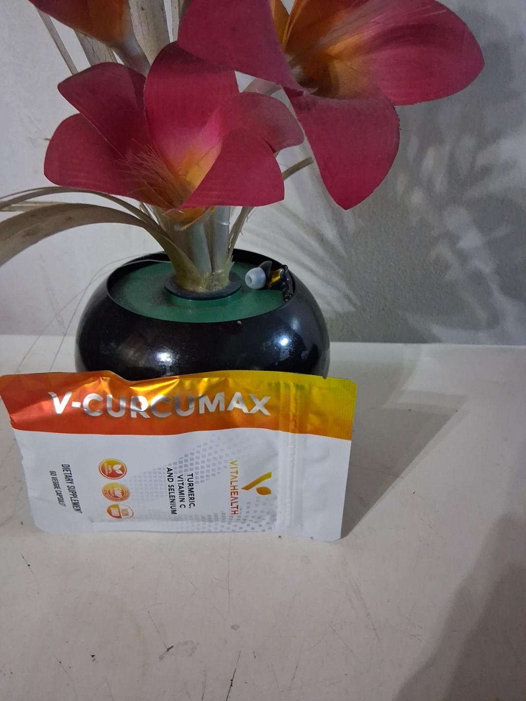 VitalHealth V-Curcumax 60 Capsules – New / Sealed! Vital Health! Exp 9/2027