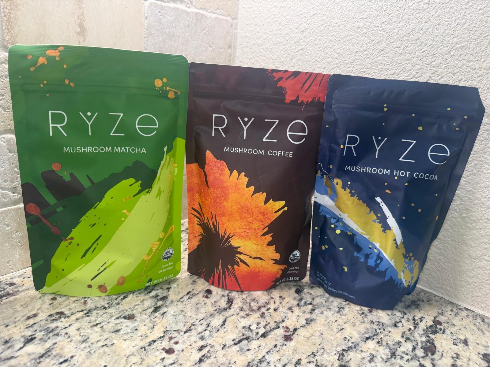 3 bags-1Ryze Organic Mushroom Matcha + 1 Coffee+ 1 hot cocoa Exp 2028