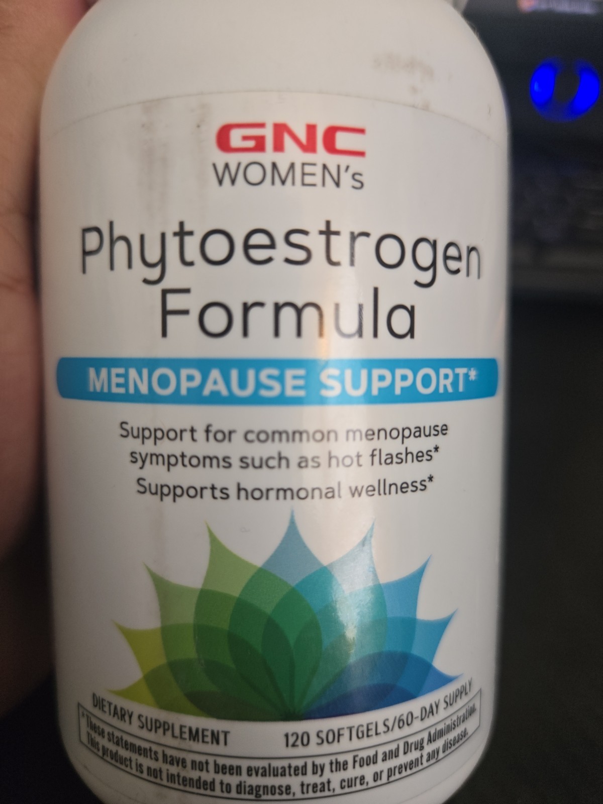 GNC Women’s Phytoestrogen Formula Menopause Support 120ct Softgel Exp: 10/2027