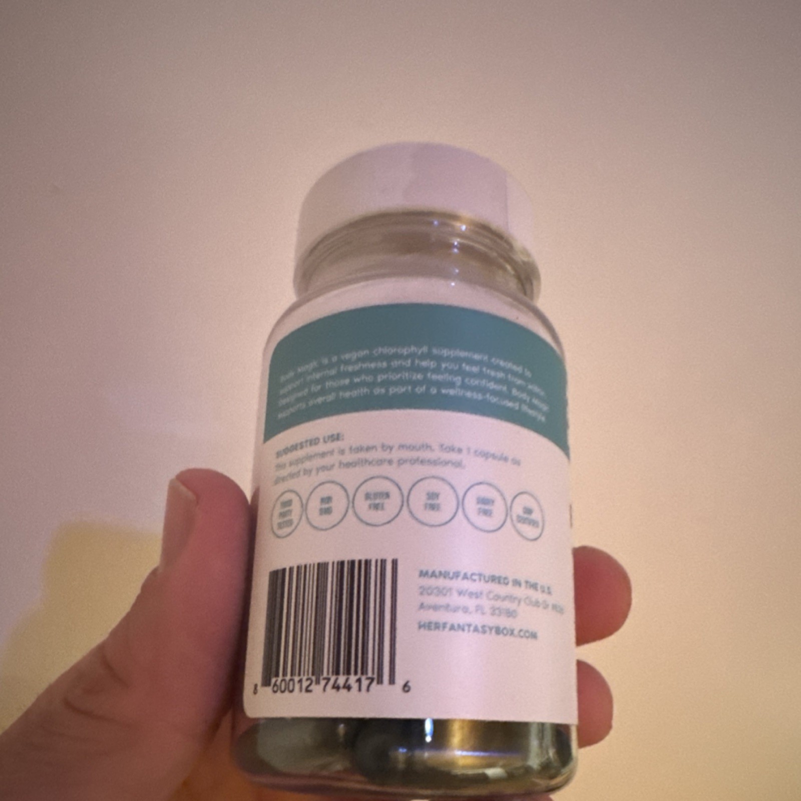 Her Fantasy Box Body Magic Chlorophyll Vegan Peppermint 30 Capsules