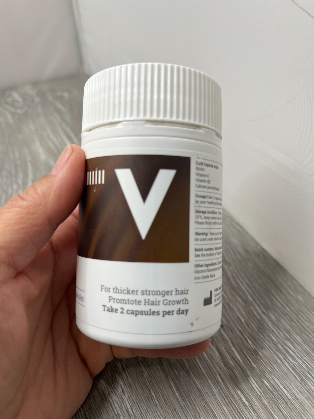 VIKKI Biotin Plus Hair Nutrition Hair Growth 60 Capsules Exp 1/27 d24