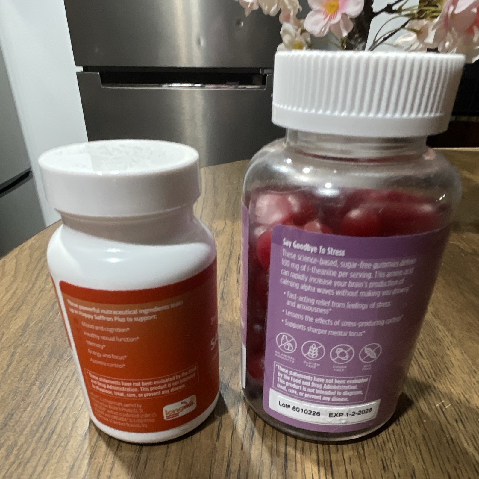 BrainMD Happy Saffron Plus 90 Vegan Caps + L-Theanine Gummies