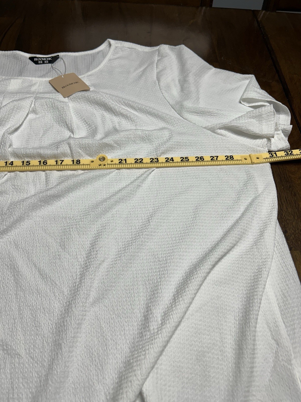 Bloom Chic NWT White Blouse Plus Size 28 Short Sleeve