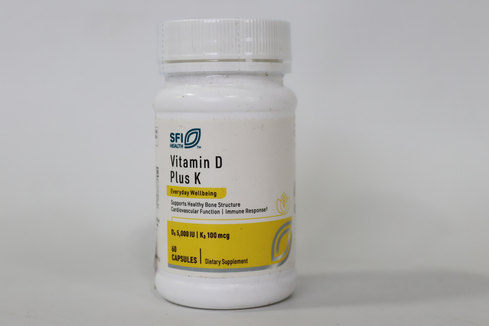 Klaire Labs Vitamin D Plus K – 5000 IU Vitamin D3 (60 Capsules) (EXP:03/03/2026)