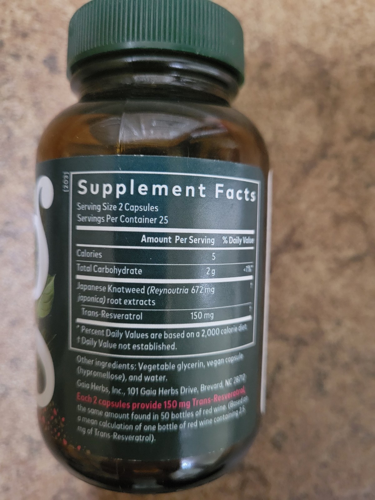 Gaia Herbs Resveratrol – Beauty & Radiance 50 Liqi-filled Phyto-Caps Exp. 12/28
