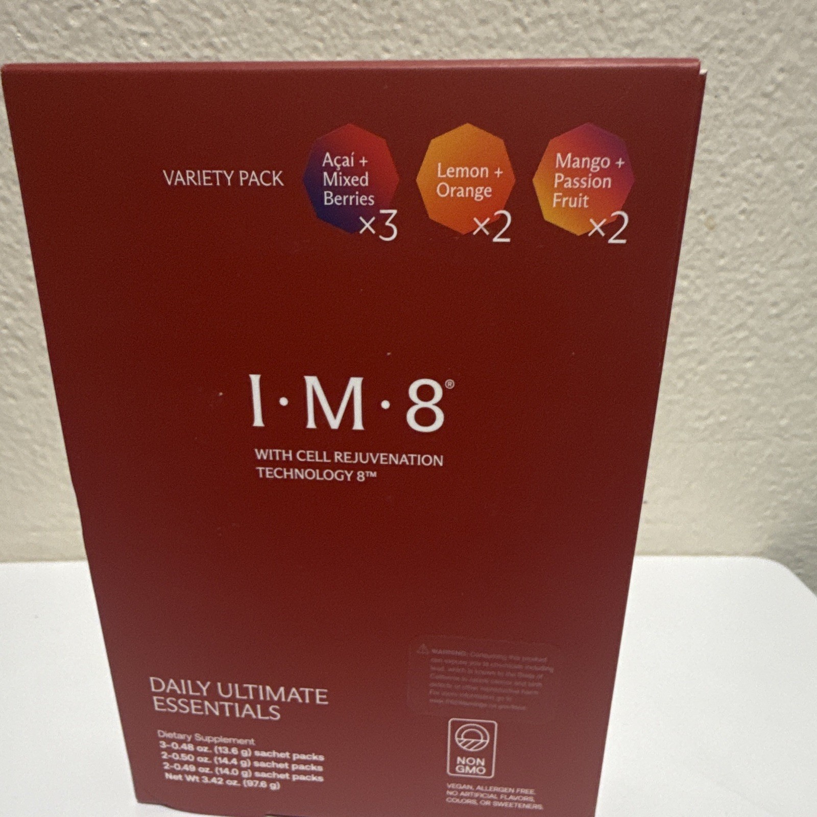 I·M·8 Daily Ultimate Essentials Variety Pack 7 Sachets Vegan LOT# 0422 Exp 12/27