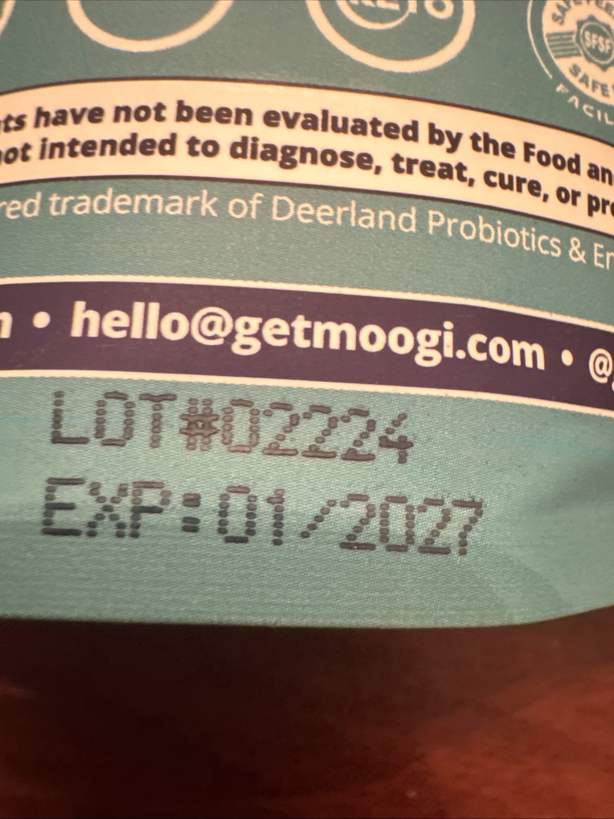 Moogi Health Colostrum + Probiotic DE111 Gut Health 2.6oz Unflavored