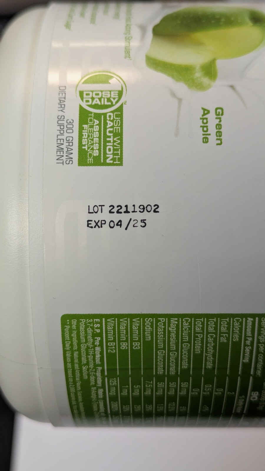 Green Apple ESP Pre-Workout by Metabolic – PAST DATE – SEE PICTURES