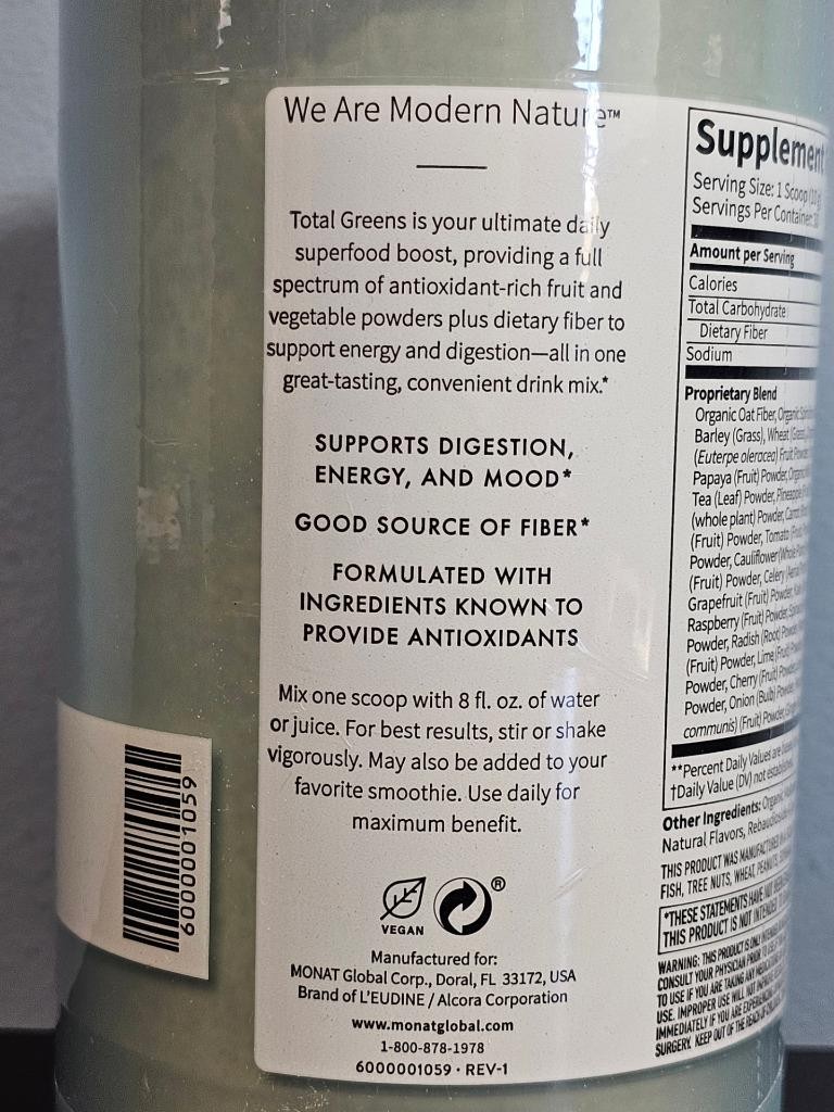 Monat Total Greens Superfood Mix Natural Berry Flavor 10.5 oz NEW Exp 4/2026