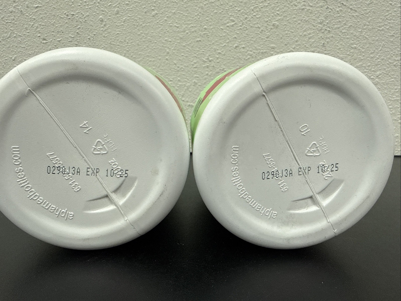 Bundle Of 2 Bloom Nutrition Greens & Superfoods Berry Expired 10/25