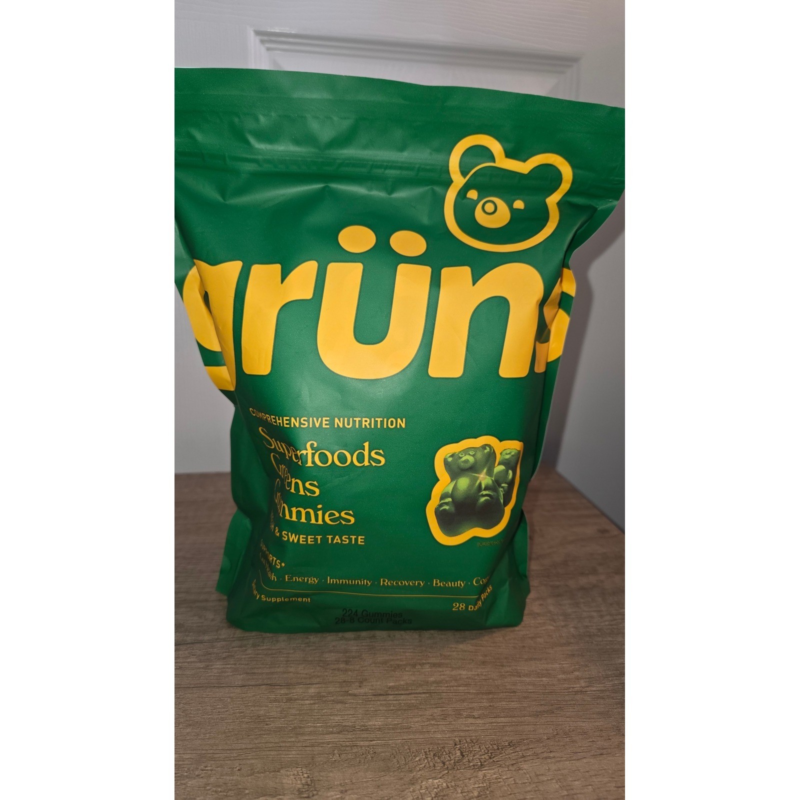 Grüns Superfoods Greens Gummies 28 Daily Packs 224 Gummies Comprehensive