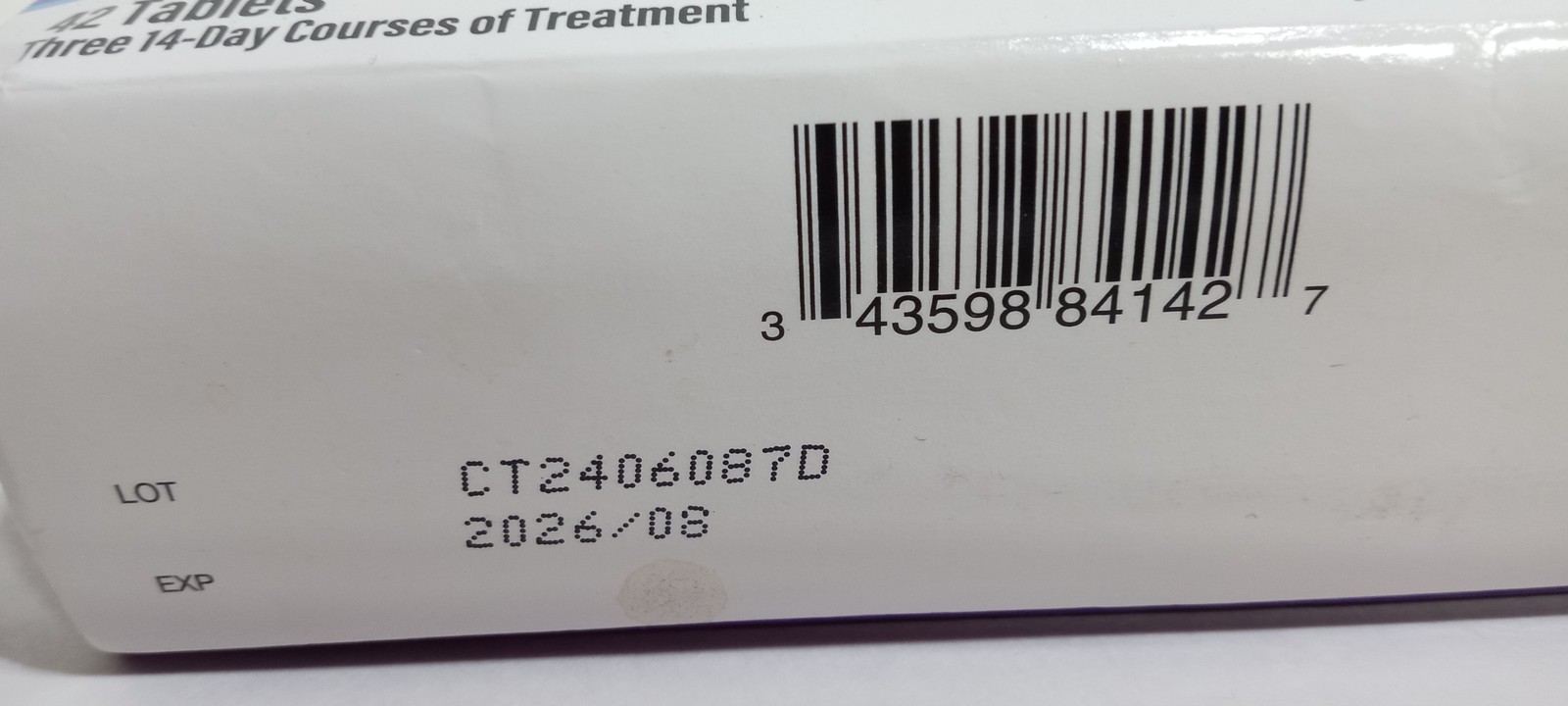 HealthCare Aisle Omeprazole 20mg Delayed-Release Tablets 42 Count Acid Reducer