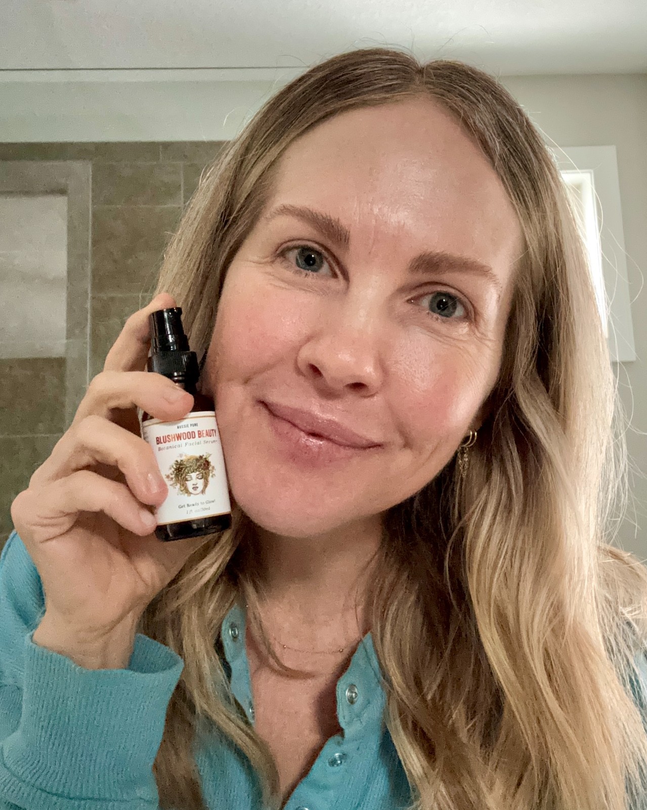 Aussie Pure Blushwood Berry Beauty 3-in-1 Botanical Facial Serum