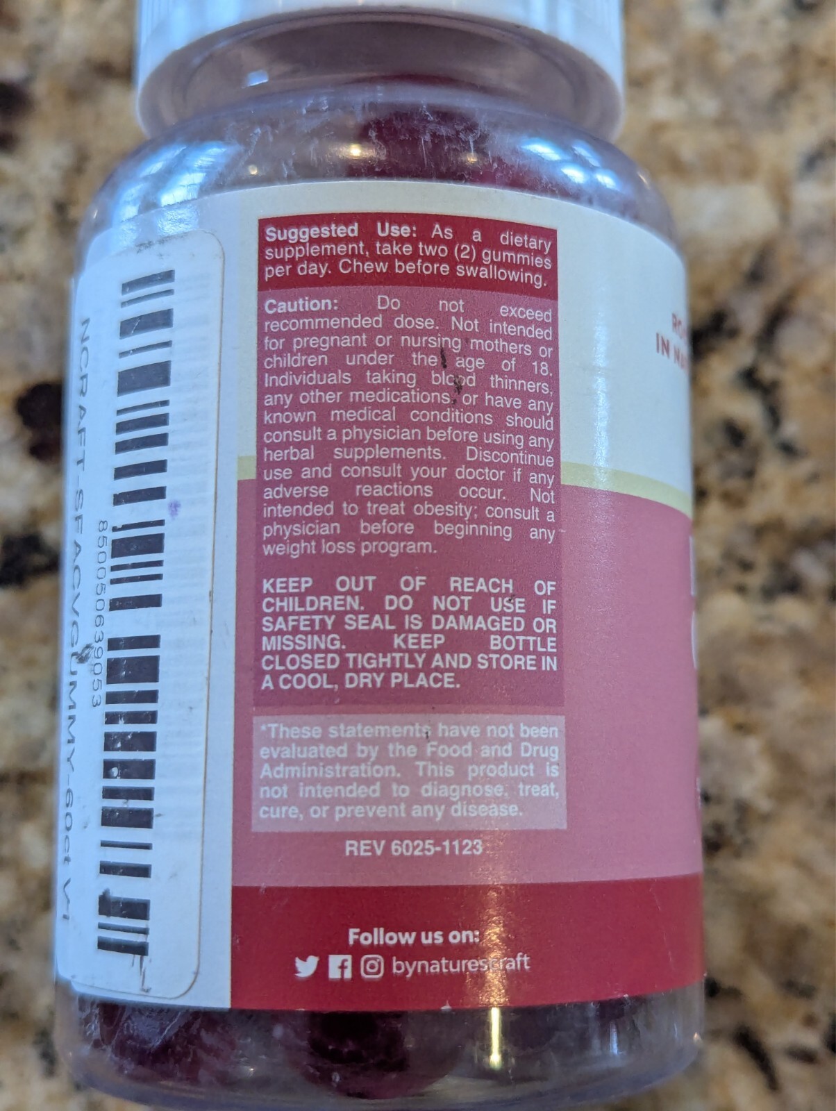 Nature’s Craft Keto ACV Gummies Apple 60 count exp: 09/2025
